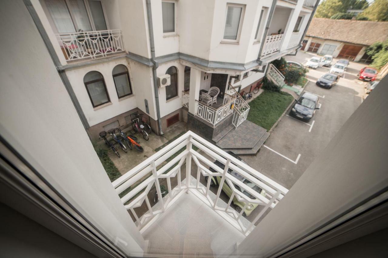 Royal Apartment Bačka Palanka 外观 照片